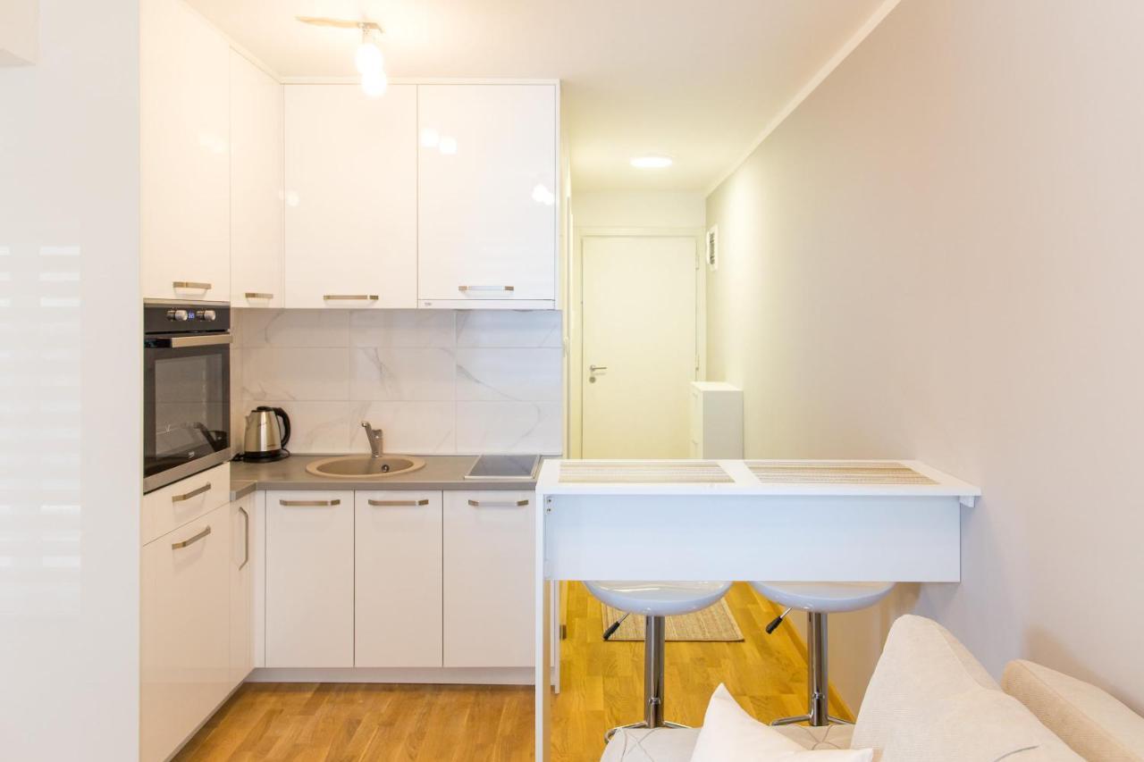 Central Budva Apartment C15 Bagian luar foto